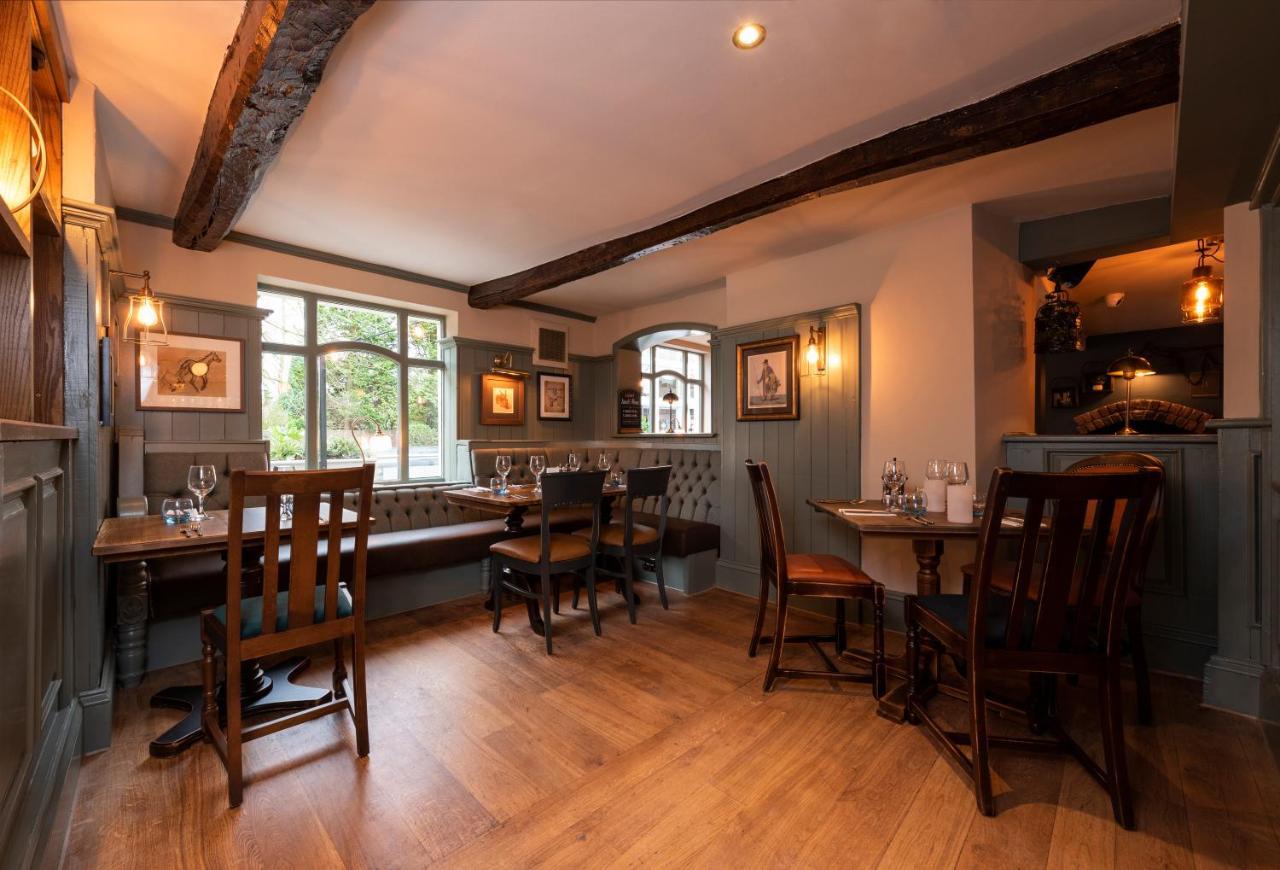 Inn Wilmslow Lodge Wilmslow